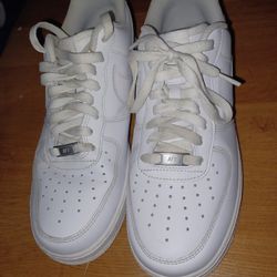 Women's Size 10 Air Force 1's