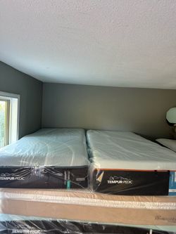 Twin sizes Tempur pedic  proadapt and luxebreeze  each