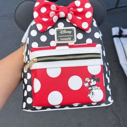 Disney Loungefly Minnie Rocks The Dots Classic Minnie Backpack