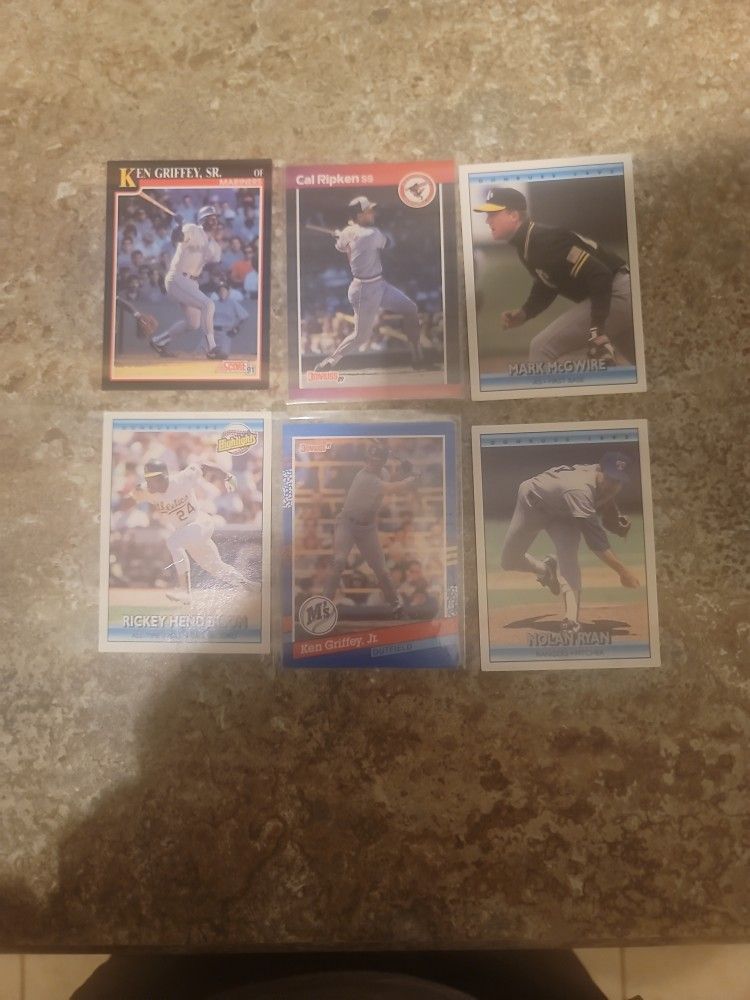 20,000+ Baseball Cards