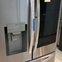 LG LRMVSS 28 cu.ft. Refrigerator