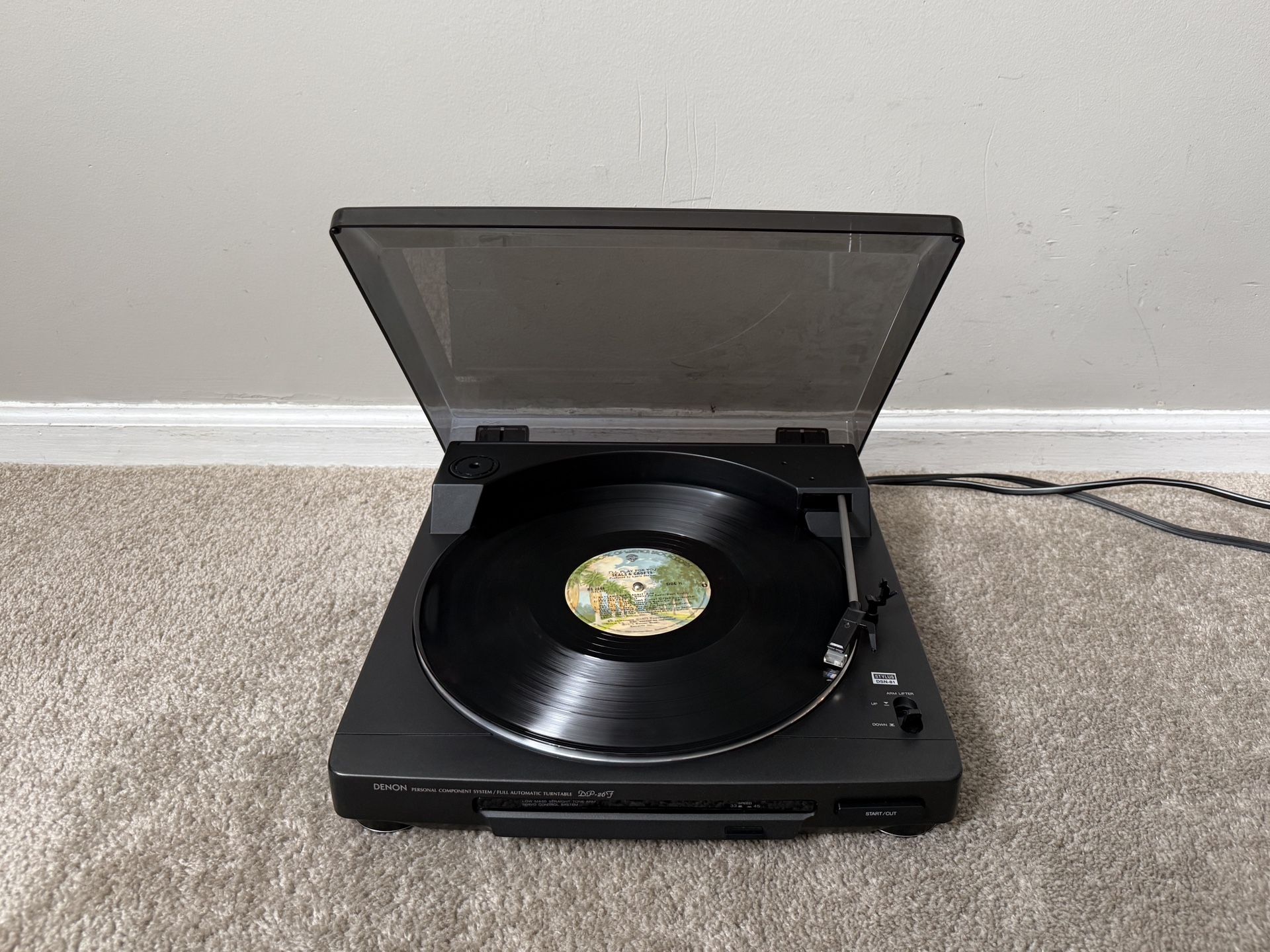 Denon DP-26F Record Player Turntable