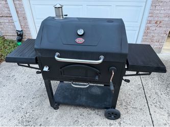 Char-Griller Legacy Charcoal Grill