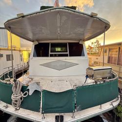 1974 Houseboat craftsburn