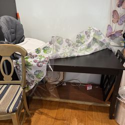 Dinning table & chairs