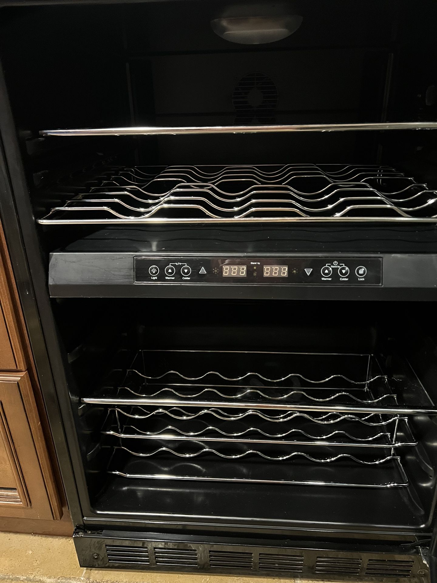 Magic Chef Wine Fridge