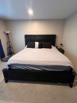 King size bed