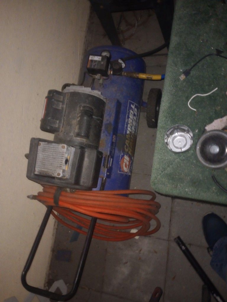 Campbell Hausfrau Air Compressor 