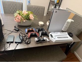 Ps5 digital with 4 designed controllers