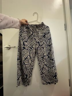 Women's casual pants, size XS