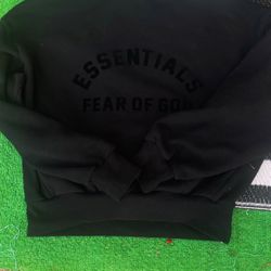 40$ Fear Of God Essentials Crew Neck 