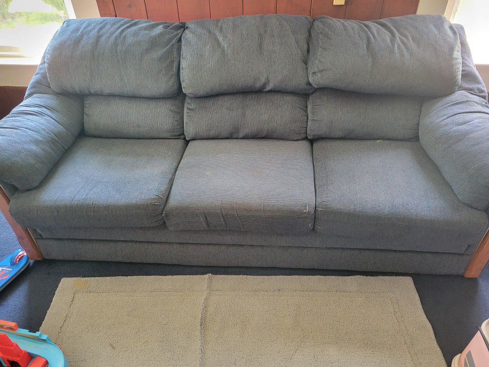 Free Couch Sofa 