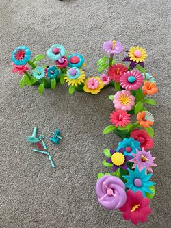 Flower building garden toy