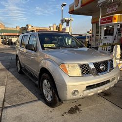 2005 Pathfinder LE 4WD