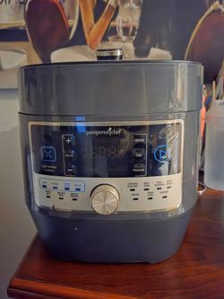 Pampered Chef Pressure Cooker