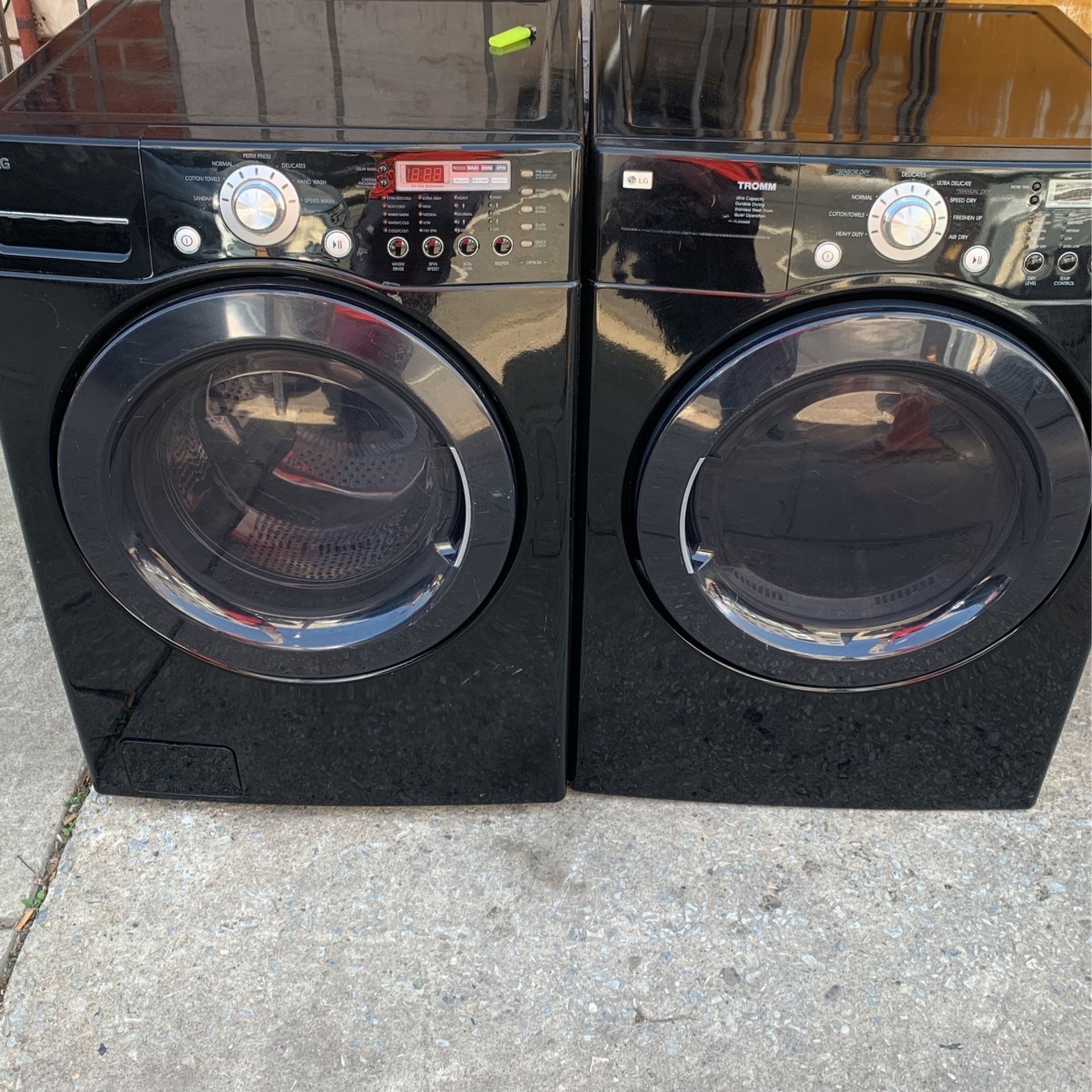 Lg Washer N Gas Dryer Set