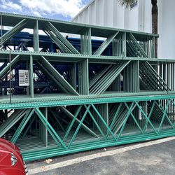Pallet Racks Upright Beams Wire Decks Warehouse Shelving 