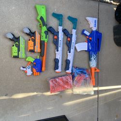  Nerf Guns