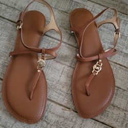 Michael Kors Women's Brown Leather Thong Sandals size 9.5