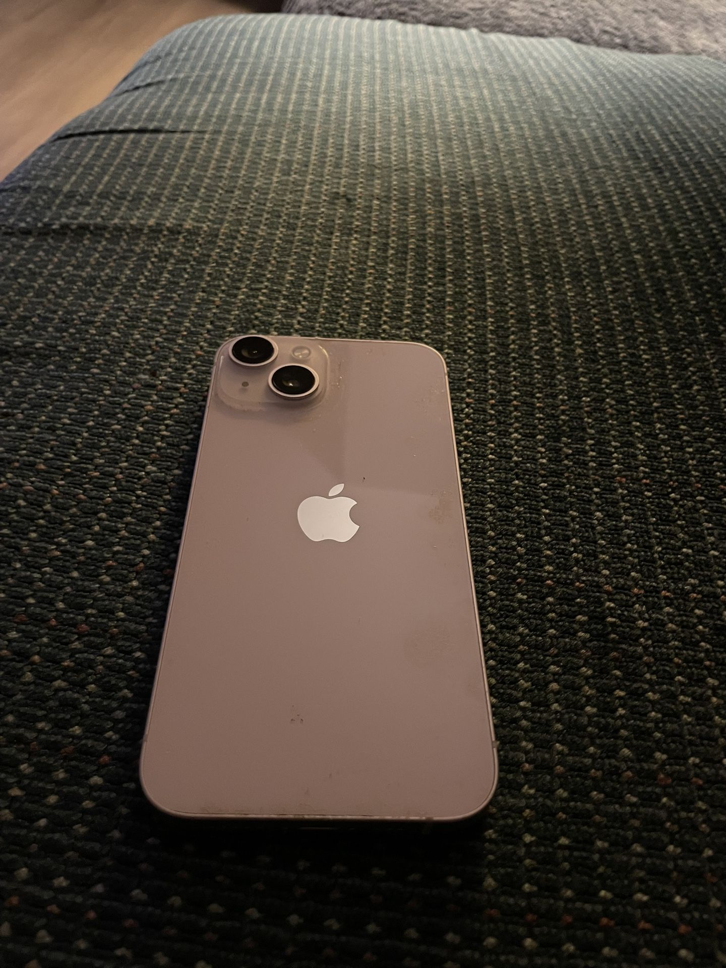 Apple iPhone 14 