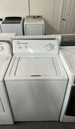 White Kenmore Top Load Washing Machine - Large Capacity