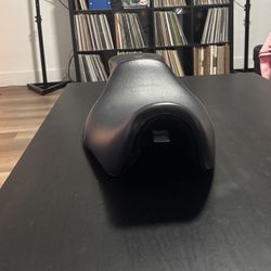 OEM - Harley Davidson (Sporster 883) 2010 Seat 