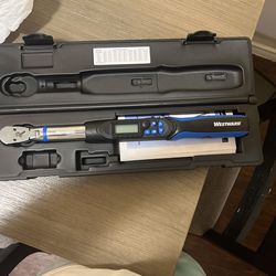 West Ward Digital Angle, Torch Wrench