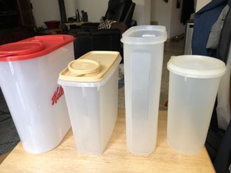 Tupperware containers