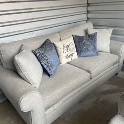 Sofa/Couch