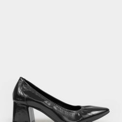 Comfortable Women's Pump In Black Patent Faux Leather