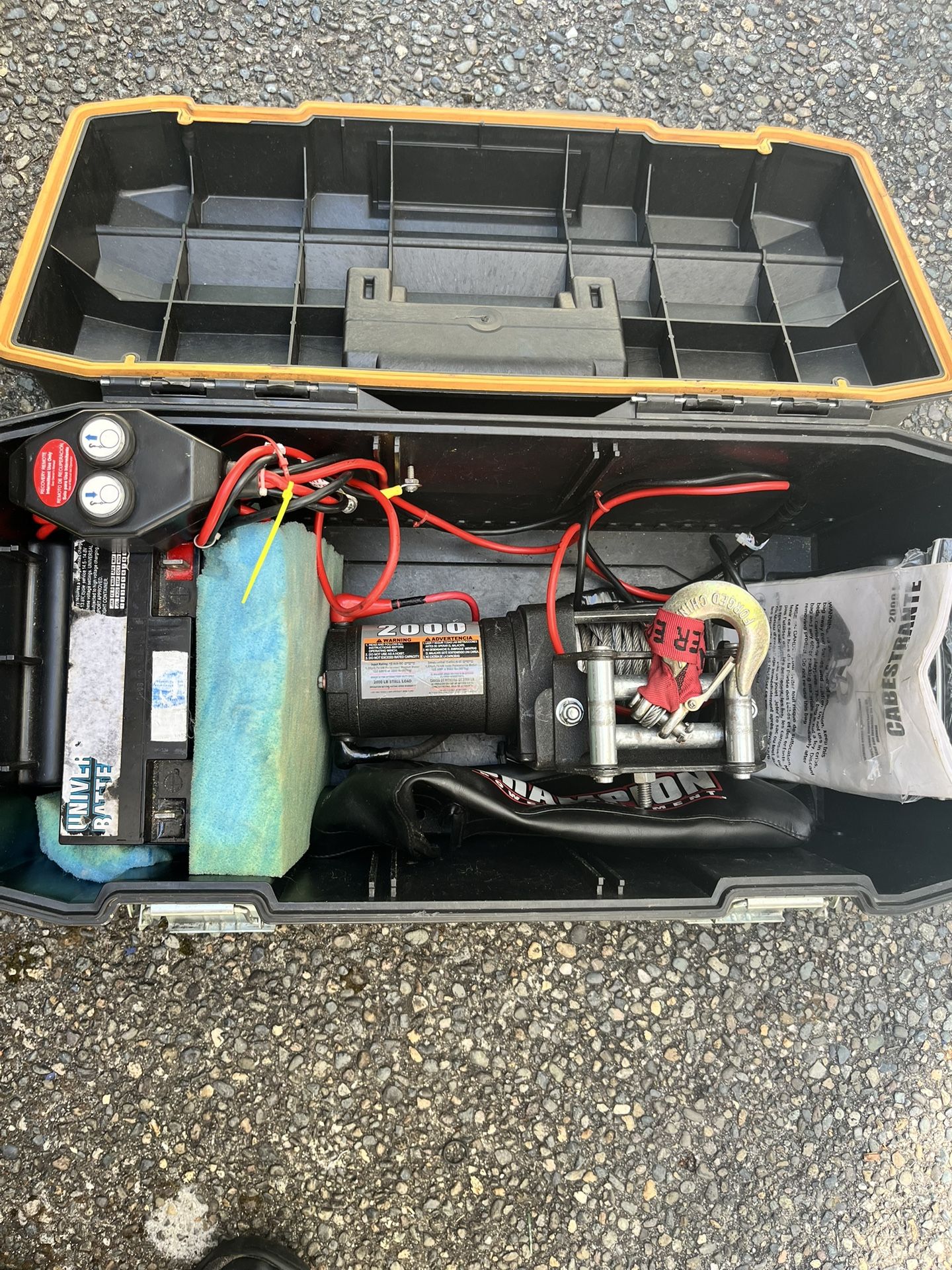 Winch Portable ATV / UTV 2000 lb. Battery & Box Included