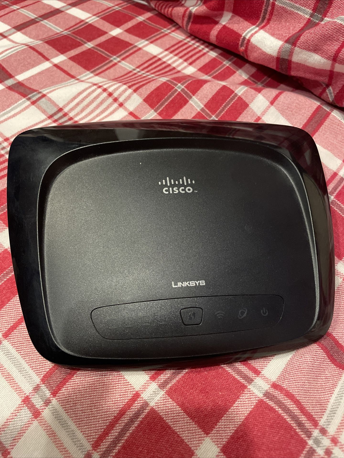 Cisco Linksys WRT54G2 v1 54 Mbps 4-Port 10/100 Wireless G Broadband Router