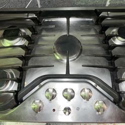 GE Profile 30in Gas Cook Top Stove