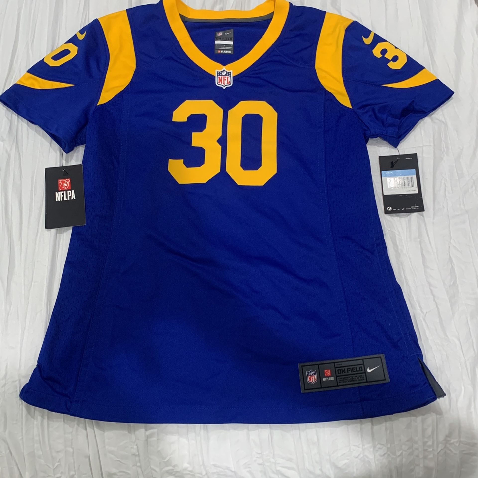 LA RAMS JERSEY for Sale in Riverside, CA - OfferUp