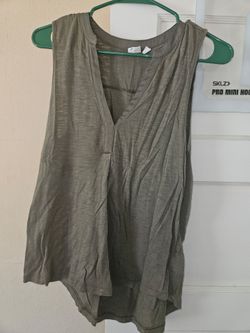 Women's Gap tank top size M