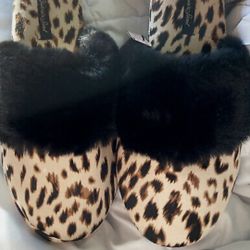 Victoria Secret Slippers Women's 5/6 Leopard Print Faux Fur Trimmed Slippers/Slip On NWT