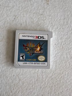 Nintendo 3DS Monster Hunter 4 Ultimate game