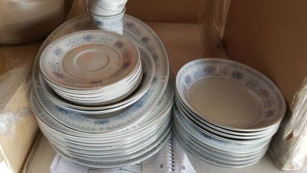Crown ming fine china