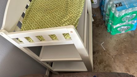 Changing table