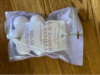 Bath bombs - new - FREE