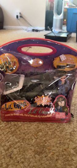 Lil Bratz Lil Coupez Toy Set with Dana Doll