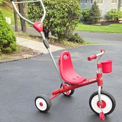 Radio Flyer  Stroll 'N Trike Tricycle for kids,