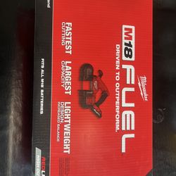 Milwaukee M18 Fuel Band saw kit 2829-22