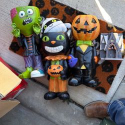 Halloween Statues 