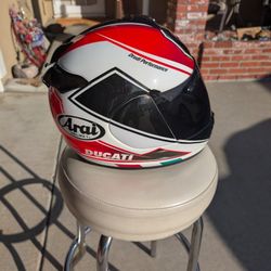 Arai Ducati. Vector 2 Helmet. Large. Sena 3S Bluetooth . Great Condition $450 OBO 