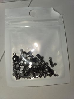 200pcs black Crystal Stones - 3D Nail Art Glitter, Flatback Diamonds, and Hot Fix Rhinestones  for DIY Crafts, Clothing, and Dress Decoration -