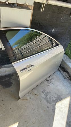 Chevy Malibu Door Assembly