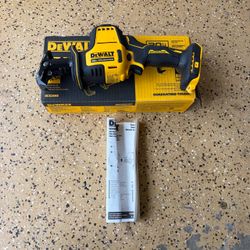 DEWALT ATOMIC 20V MAX Cordless Brushless Compact Reciprocating Saw (Tool Only)