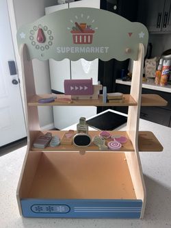 Wooden supermarket stand