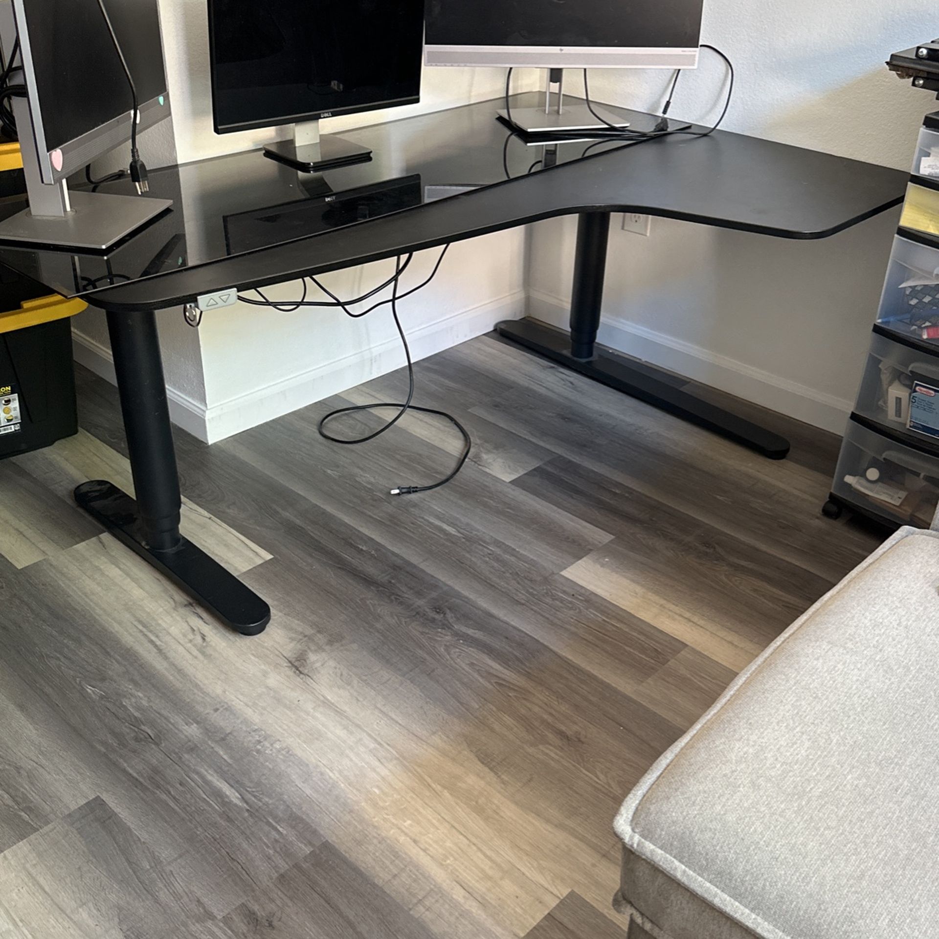 IKEA BEKANT Corner Electric Sit/Stand Desk